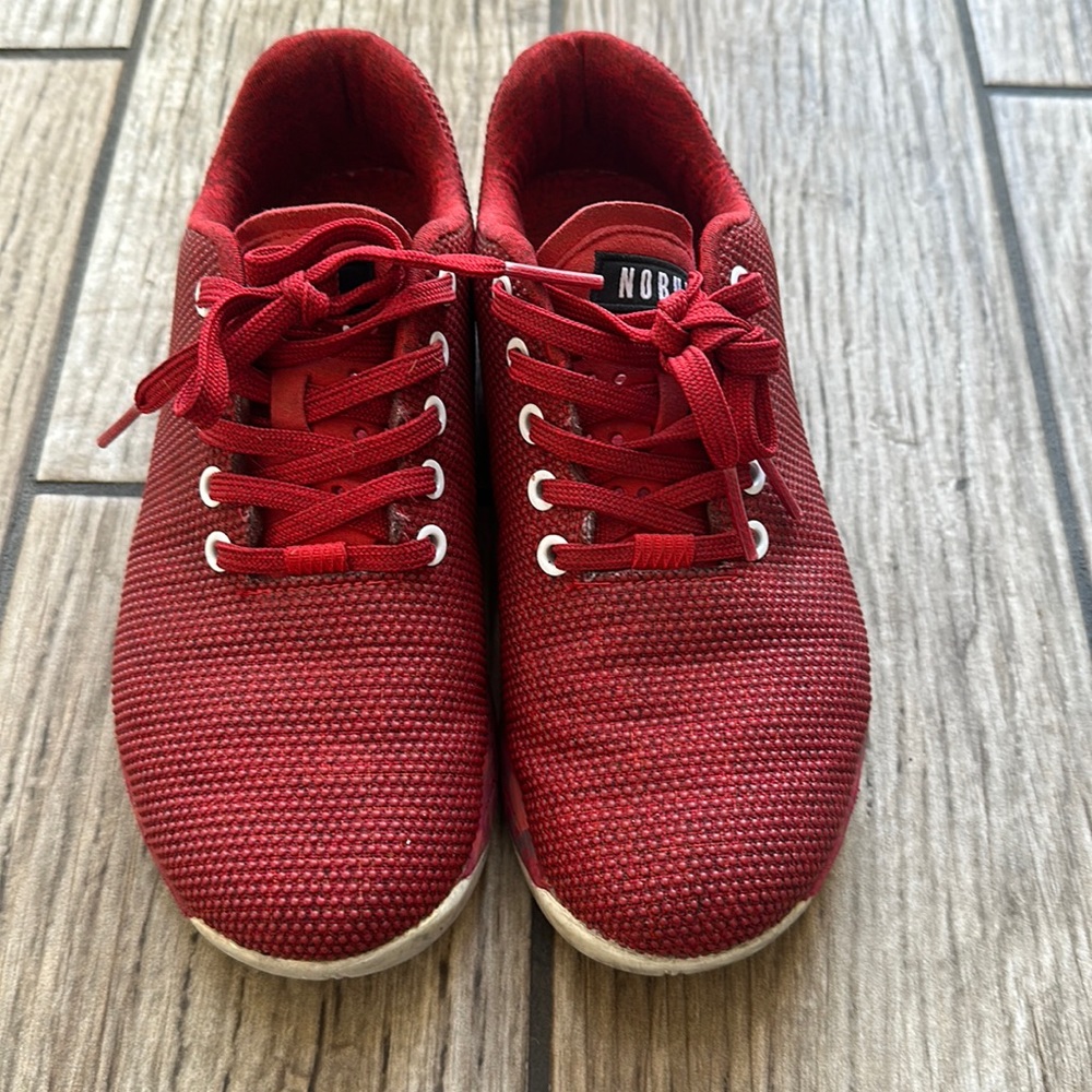 NoBull trainers red